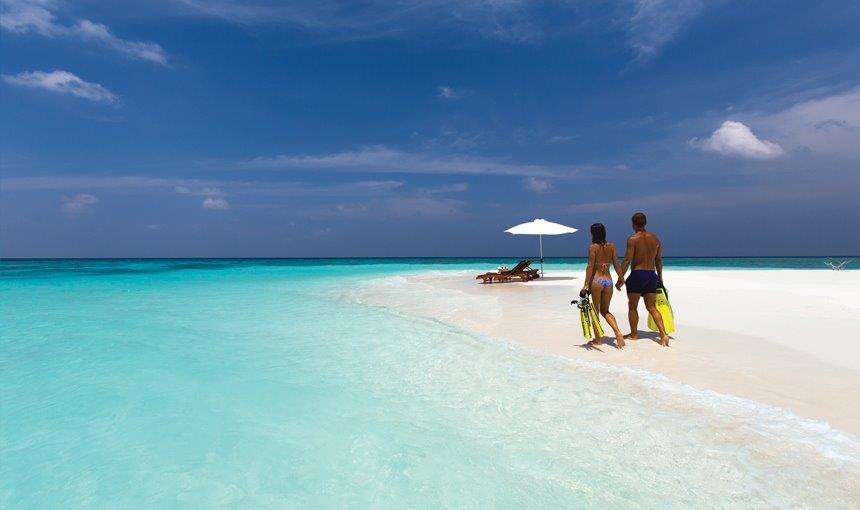 Tourist Arrested for Wearing Bikini in the Maldives – The facts behind the headlines